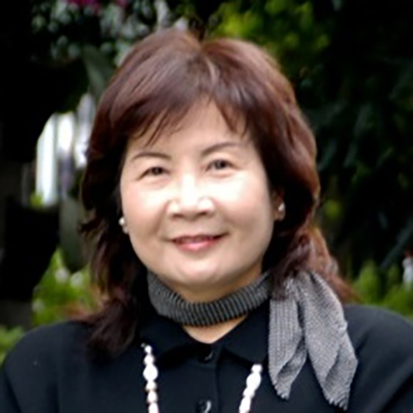 簡毓玲校長